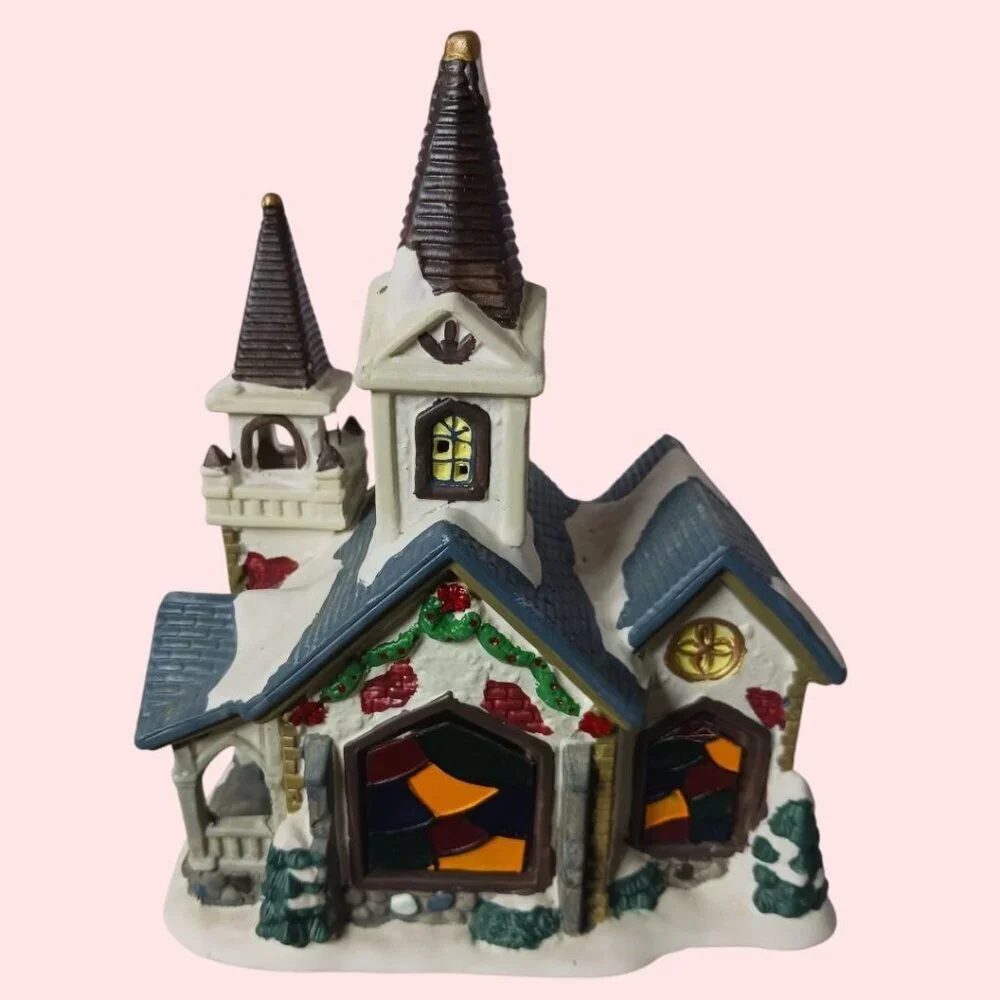 Christmas Streets Vtg Church Light-Up Holiday Village Decoration Ceramic 10x7x5